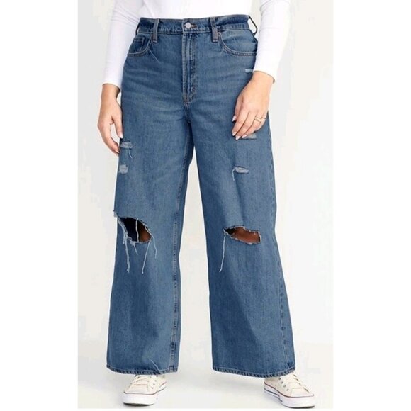 Old Navy Denim - Old Navy Extra-High Rise Baggy Wide Leg Distressed Medium Wash‎ Jeans 10